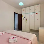 Rossy House Orosei Apartment