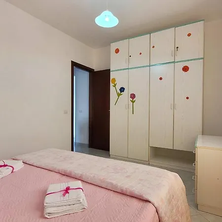 Rossy House Orosei Apartment
