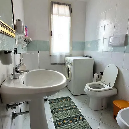 شقة Rossy House Orosei *