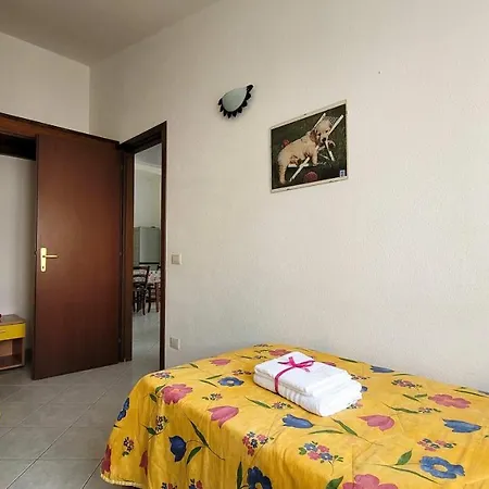 Rossy House Orosei شقة