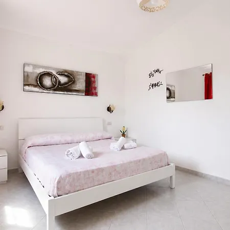 Διαμέρισμα Rossy House Orosei *